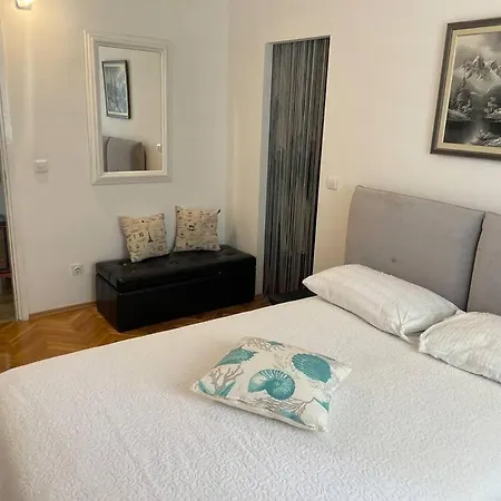 Apartment Stella *